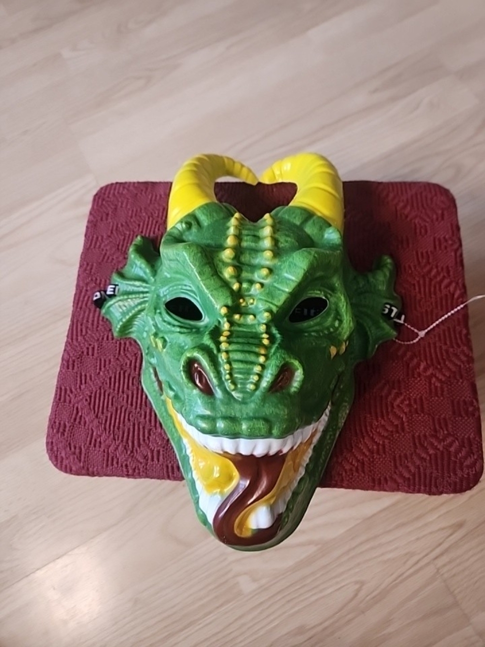 2019 MonsterJam Dragon Mask Reptile Costume Accessory